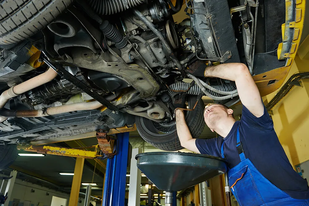 The Benefits of Getting Regular Auto Repair Services